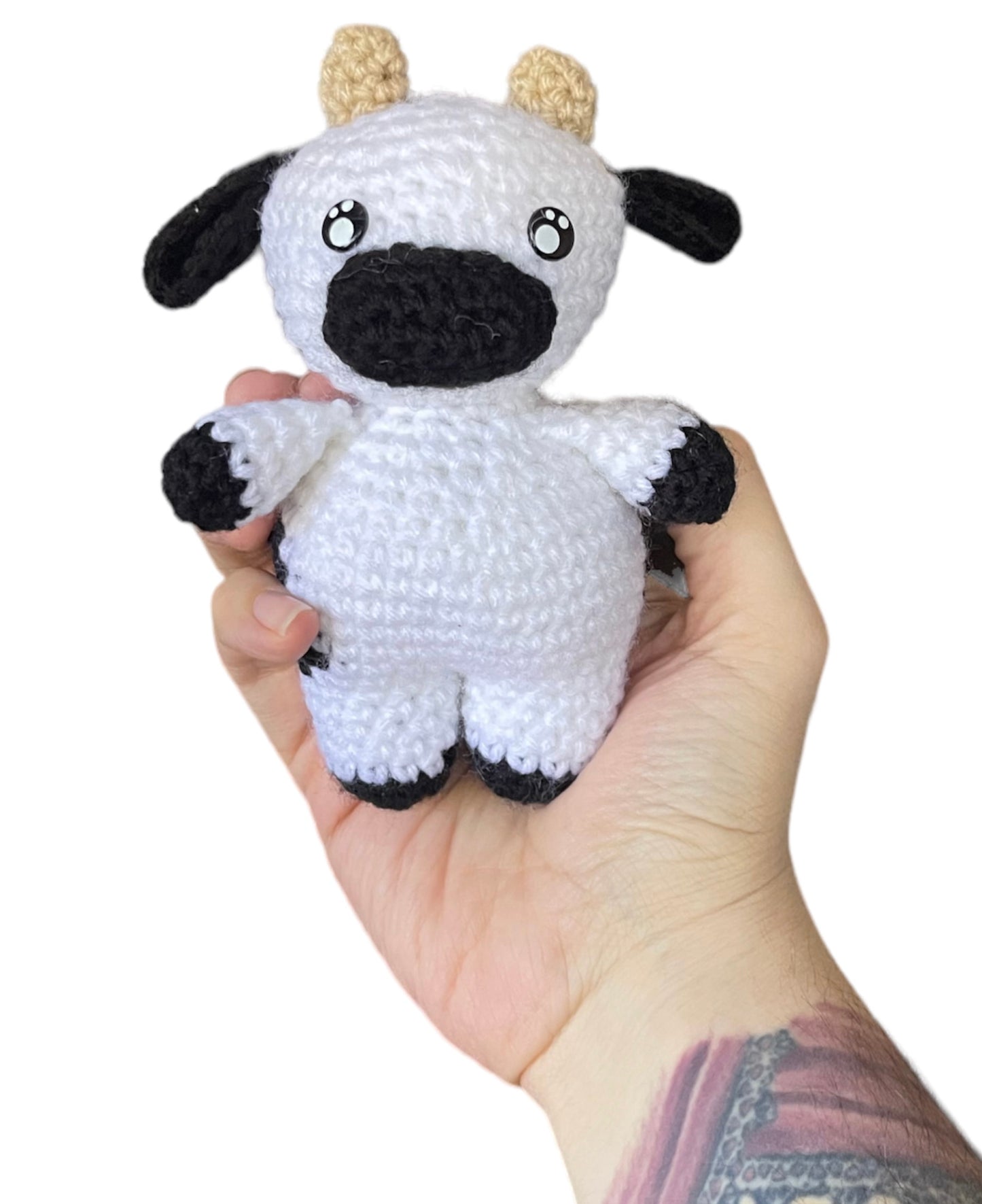 Tiny cow (black and white)